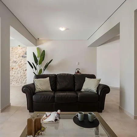 Luminus Arcus I Modern With A Private Pool! * Ханья