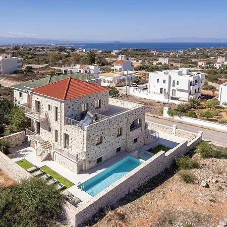 Luminus Arcus I Modern With A Private Pool!