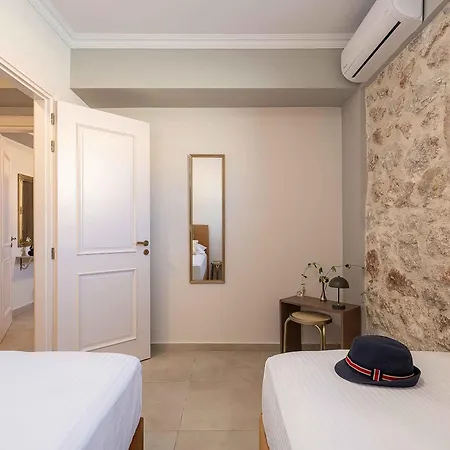 Luminus Arcus - Modern With A Private Pool! * خانيا