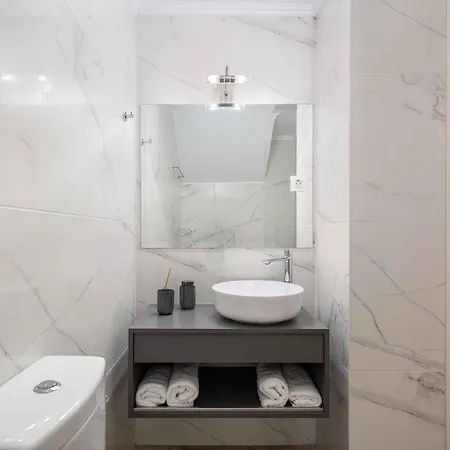 Βίλα Luminus Arcus I Modern With A Private Pool!