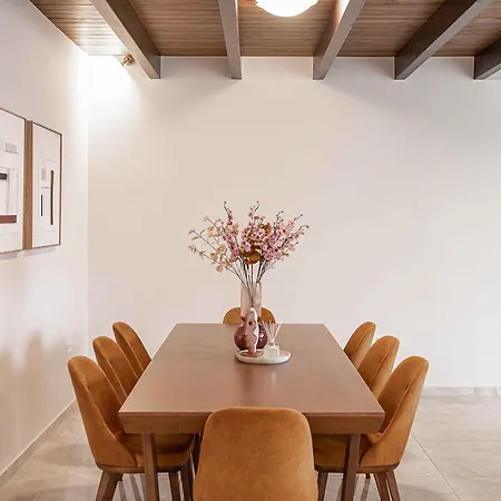 Βίλα Luminus Arcus I Modern With A Private Pool!