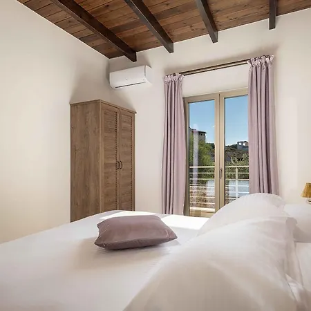 Villa Luminus Arcus I Modern With A Private Pool! *