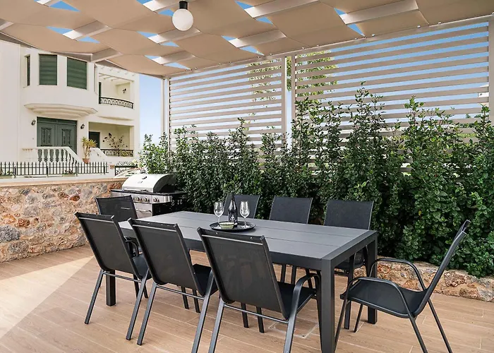 Luminus Arcus I Modern With A Private Pool!